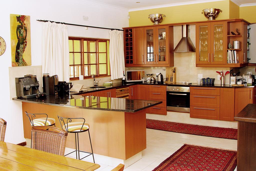 Golf And Garden Guesthouse 서머싯웨스트 외부 사진